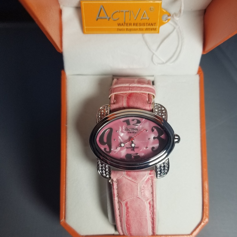 Activa watch with pink band